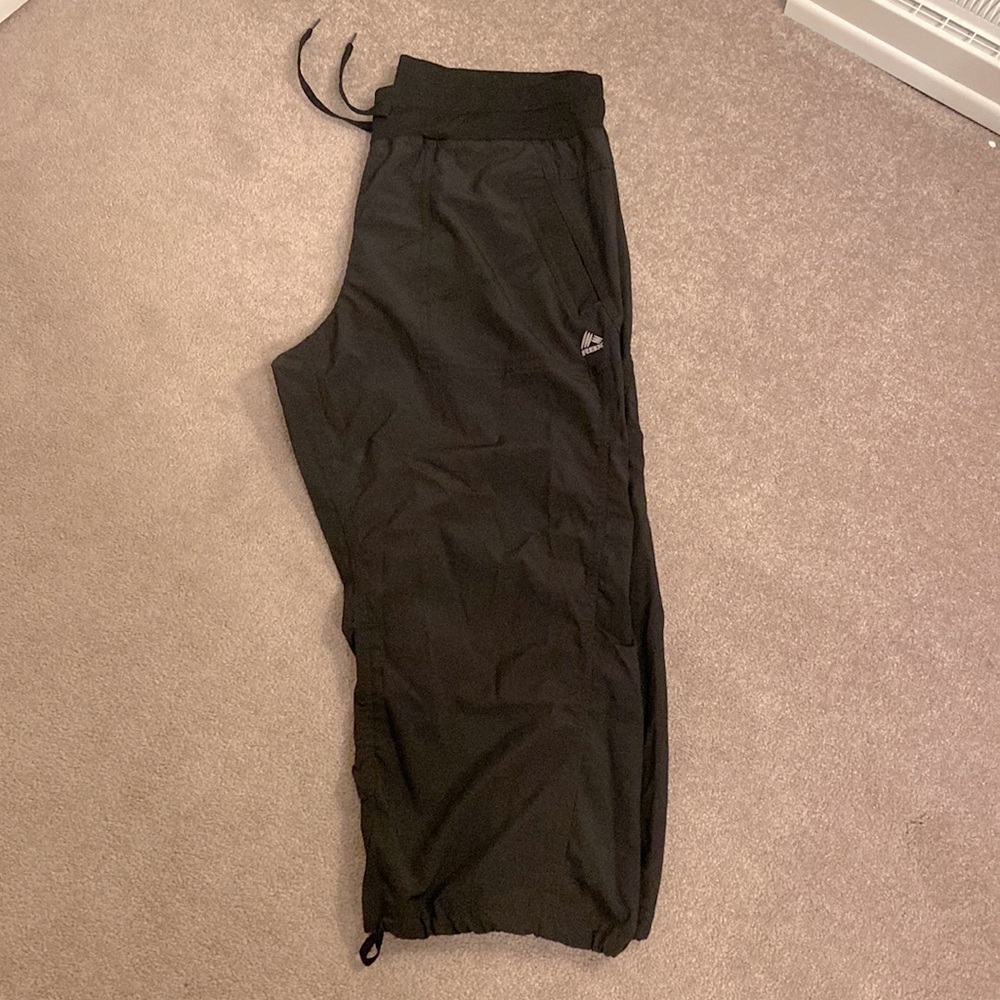 RBX Active Capri Pants-Black-Size Large-EUC-Breathable & Soft-Drawstring
